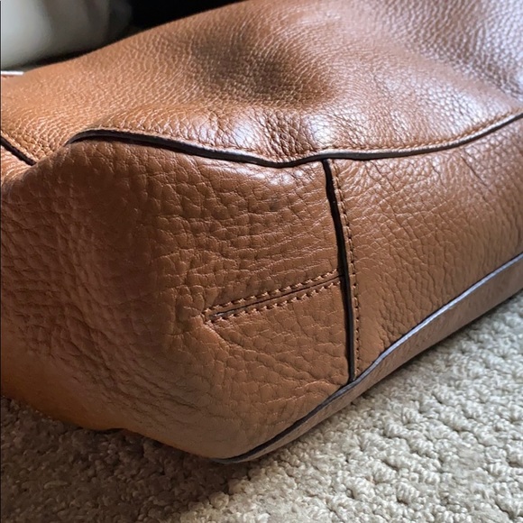 Large Michael Kors Crossbody Handbag - Picture 5 of 9